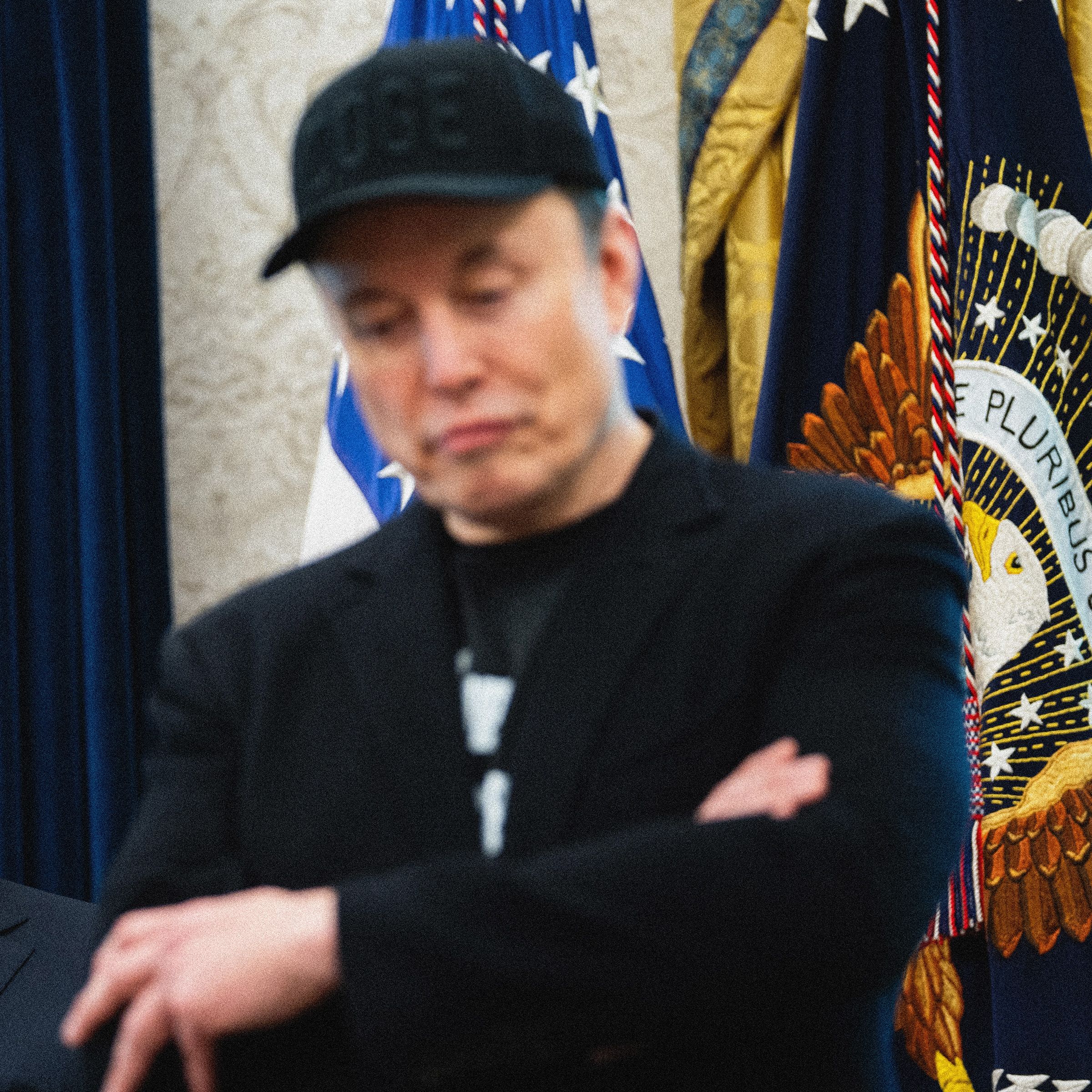 Elon Musk's Lawyers Claim He 'Does Not Use a Computer'